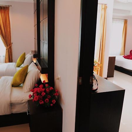 Ice Kamala Beach Hotel Kültér fotó